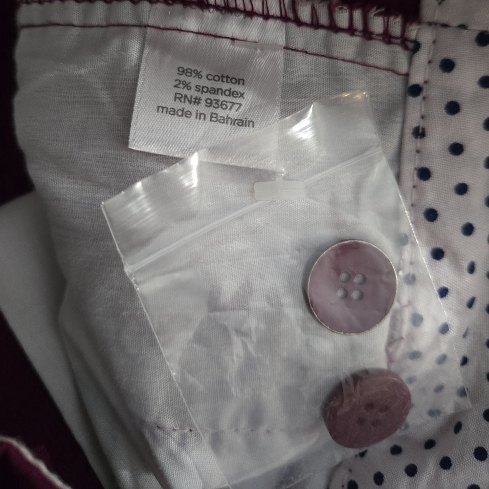 Nwt JCP Womens Shorts Sz 14 11" Inseam 10" Rise Burgundy - Picture 7 of 7